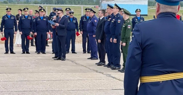 В Иванове простились с летчиками сбитого «вагнеровцами» ИЛа-22