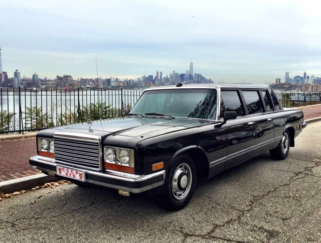 Советский лимузин ЗИЛ-41045 продан на аукционе в США