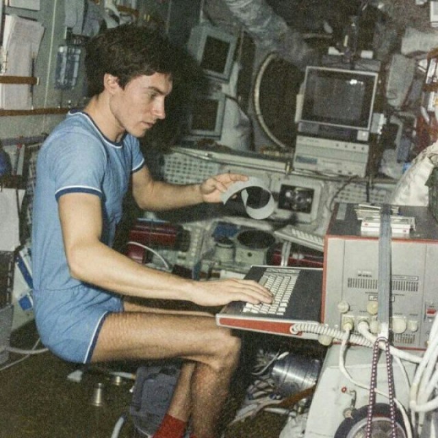 Интересные фотографии 1990 -х. 19.05.25