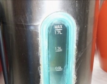 MAX рекламируют