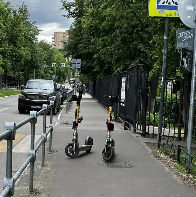 В подмосковном Подольске приостановили аренду электросамокатов