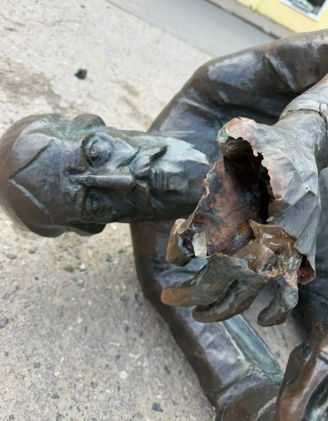 В Костроме сбили кустаря-ювелира.