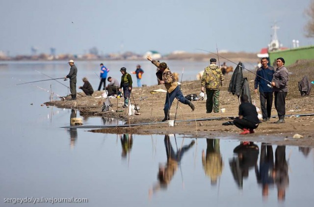 Астраханские рыбаки