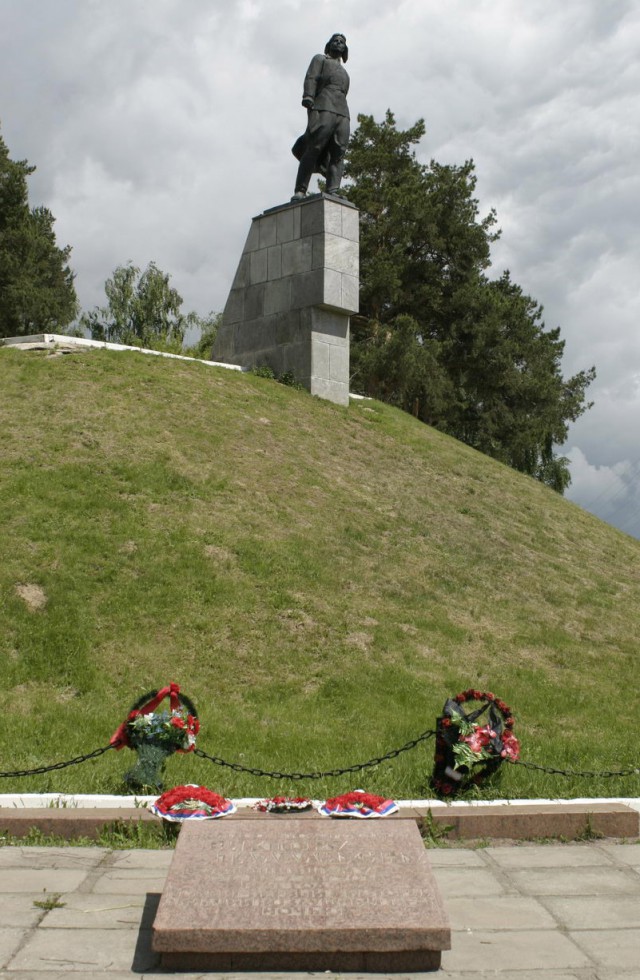 Памятники Великой Отечественной...