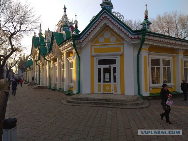 Алматы, Узбекистан, ноябрь 2017 года