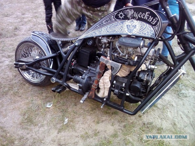 Мотоцикл с движком от ВАЗ