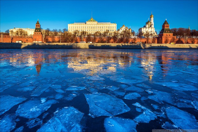 Москву сковали льды