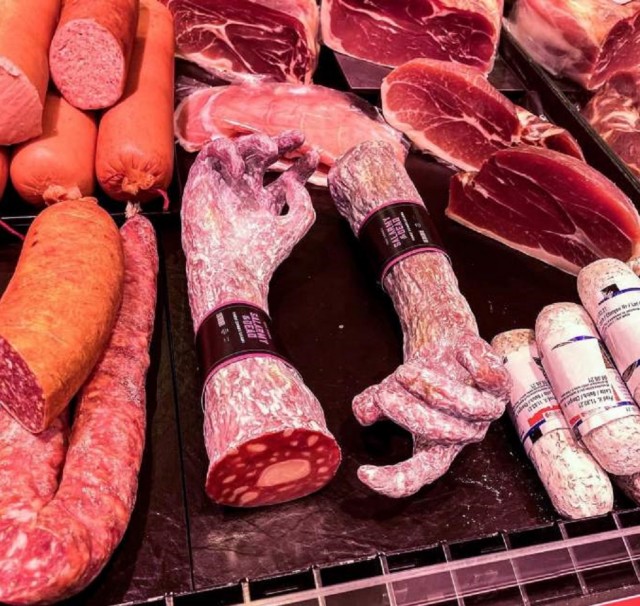 Зачем приглашать женщину в ресторан