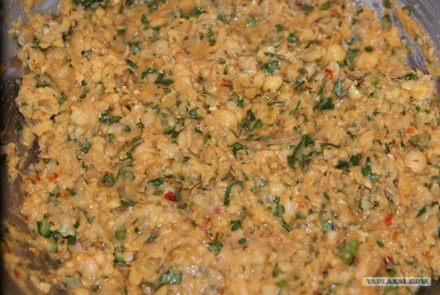 Лепешки с острой начинкой