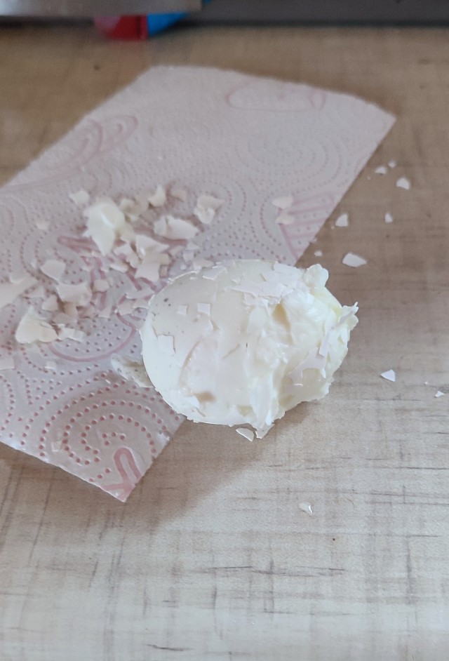 Гайд по очистке яиц за 2 (!) секунды появился в сети