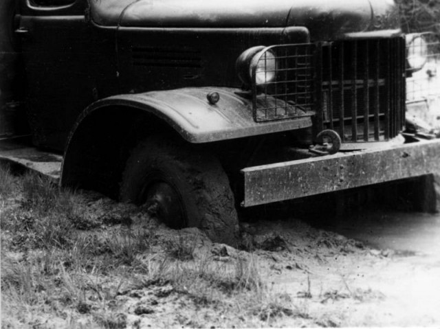 ЗИЛ-157: «автомат Калашникова» среди армейских грузовиков