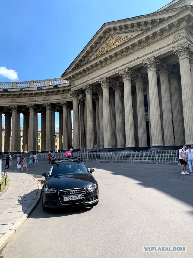 Как пропускают скорую в Санкт-Петербурге