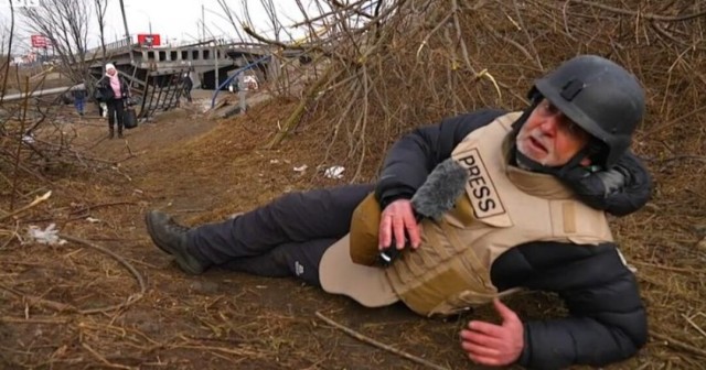 Пугливая журналистка в Бахмуте