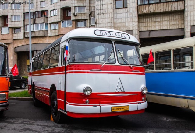 70 лет ЛАЗу 695
