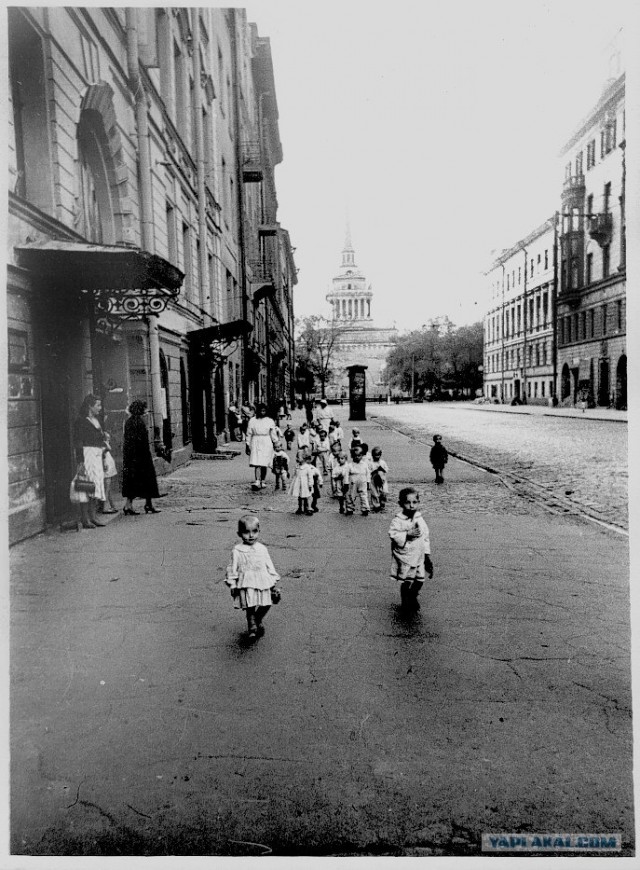 Блокадный Ленинград 1943 год