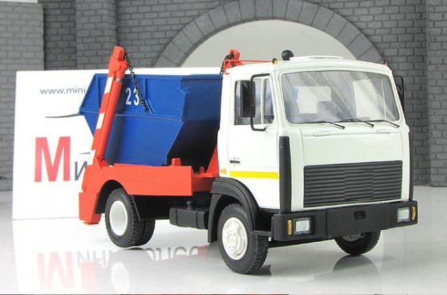 Игра на ЯПе: Угадай АВТО-8