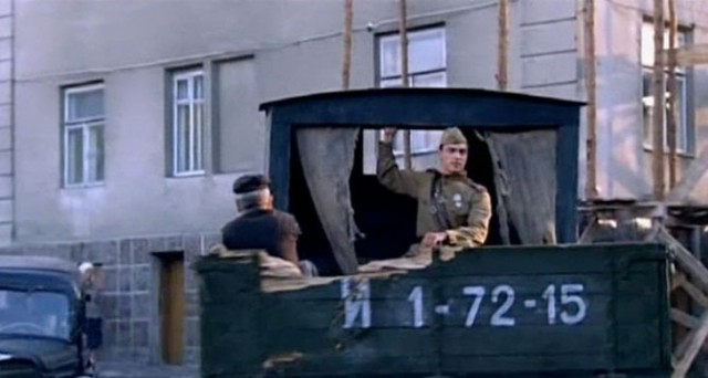Бабушка приехала!: 15 лет фильму «В августе 44-го»