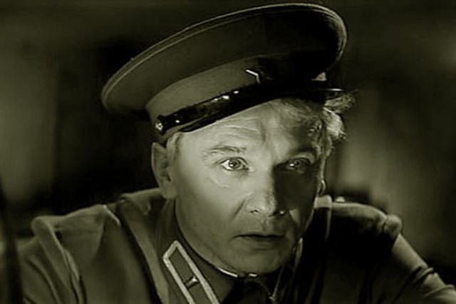 За кадром фильма «Офицеры»: Как Юматов едва не сорвал съемки, а Лановой отказывался от своей роли