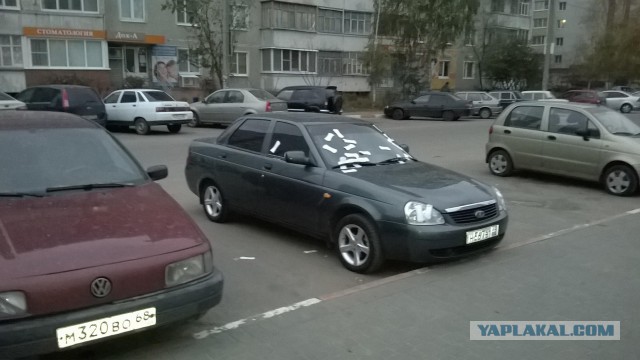 «Ненавижу. Кобель. Урод»: жертва семейных разборок замечена на улицах Липецка