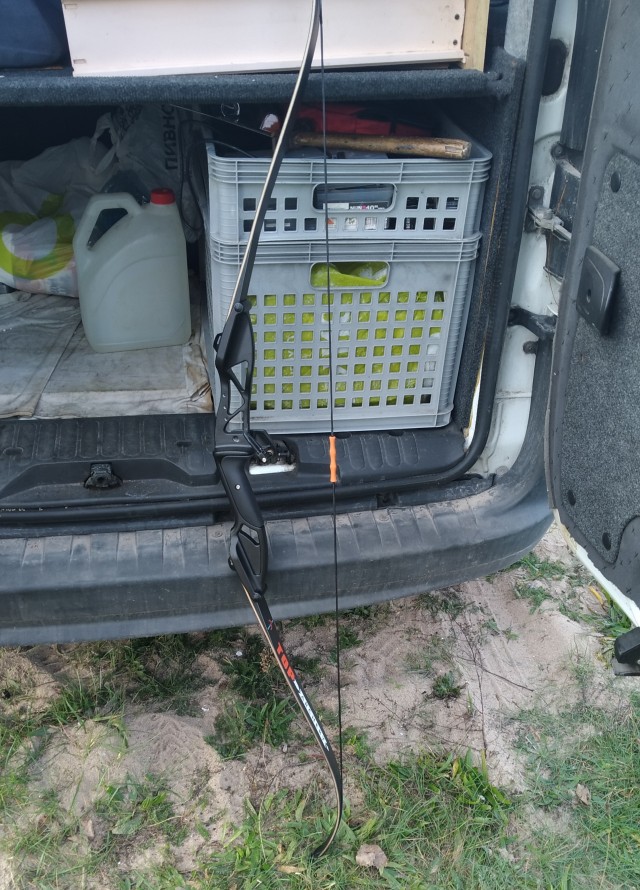 Последние теплые деньки. Пользуясь тем, что нет ветра, тепло, красиво и выходной у меня, выбрался немного пострелять