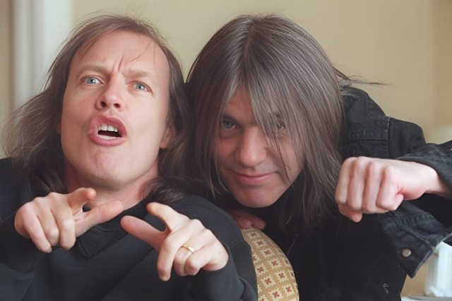 Музыка и музыканты: Malcolm Young