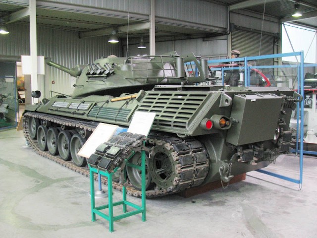 Немецкой военной техники пост.