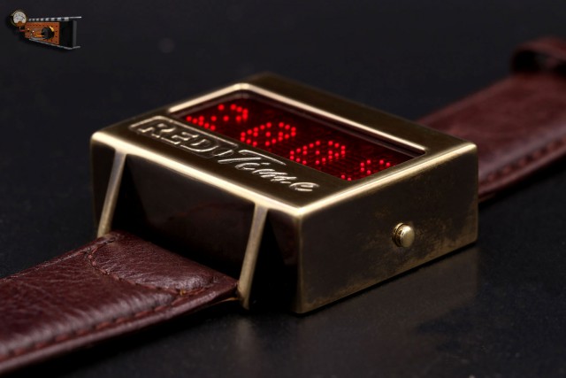 Часы "RED Time" на матричном индикаторе