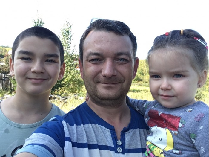 Большие папы и маленькие дети