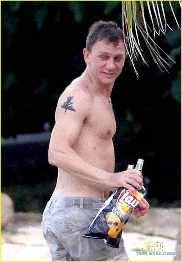 "Не сходите с ума, - заявил Крэйг, - Джемс Бонд не может быть женщиной!"