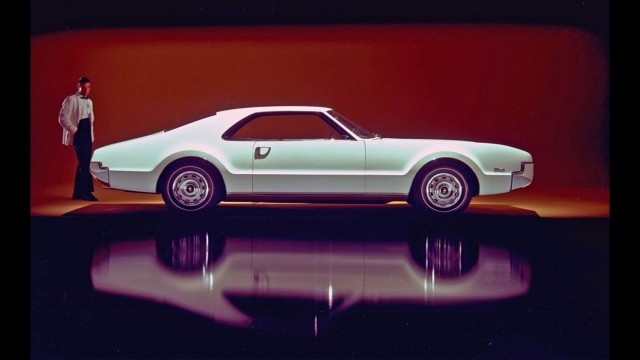 Oldsmobile Toronado Gen1 1966–70