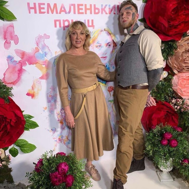 Подросшие дети легенд кино и музыки прошлого века