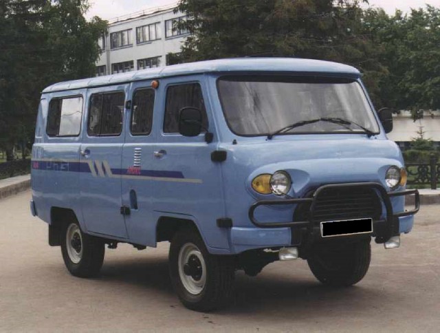Игра на ЯПе: Угадай АВТО-9