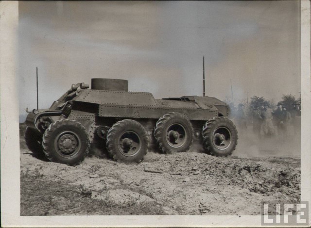 Восьмиколесник Sd.Kfz. 231 8-Rad.