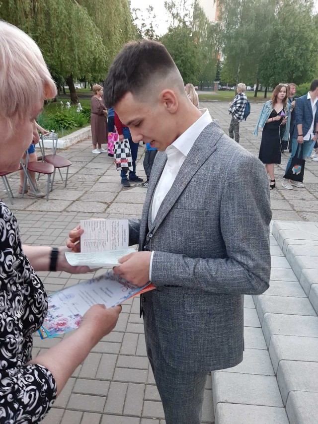 Последняя картинка в вашей Галерее/Загрузках