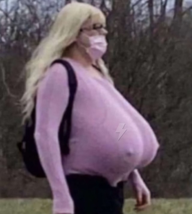 Все помнят этого странного учителя?