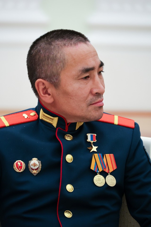 Филиппу Евсееву подарили табун, 5 млн. и дом