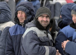 С 1 января 2025 года мигранты смогут находиться в России без визы не более 3 месяцев в течение года