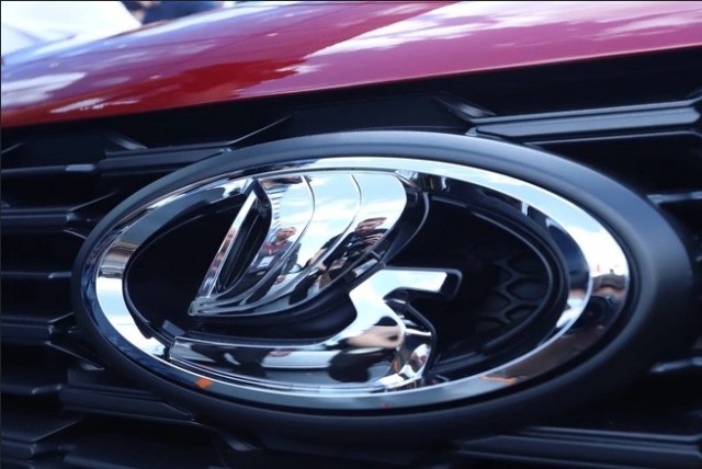 АВТОВАЗ отзывает 47 тысяч Lada Vesta и Largus для апгрейда