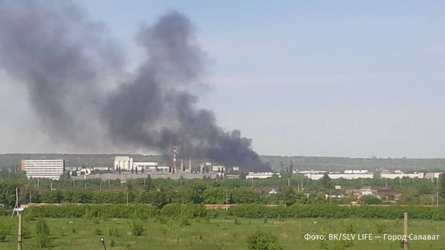 Башкортостан: Взрыв и пожар на парафиновой фабрике "Свеча" в Салавате.