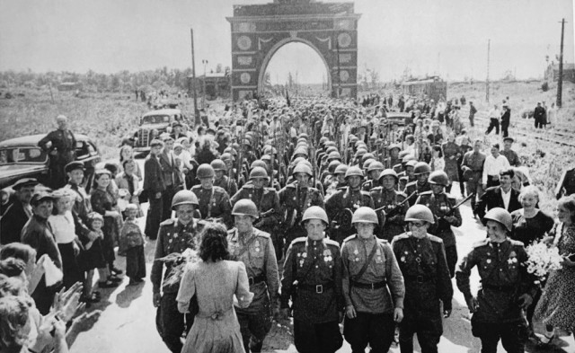 ​ Фотографии из прошлого нашей страны – 111