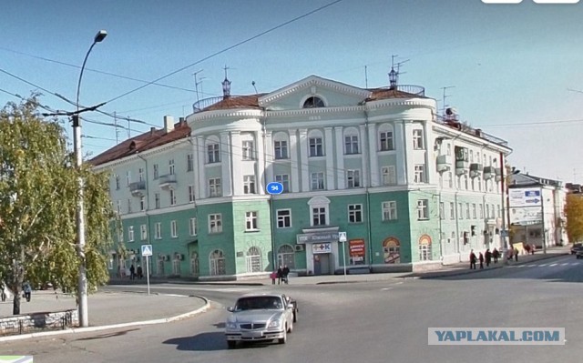 Ребята сняли квартиру в легендарной высотке на Котельнической набережной