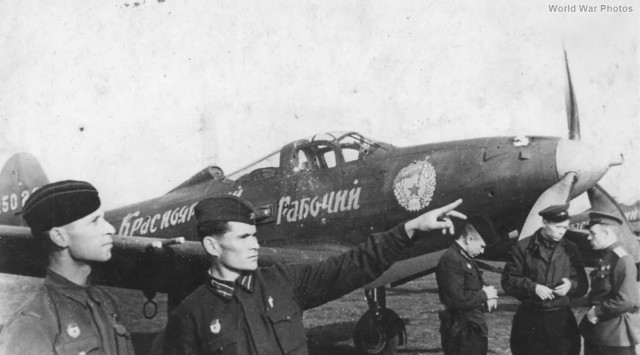 Р-39 Аэрокбра. Американская любимица сталинских соколов. История создания и основные модификации.