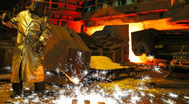 Российские металлурги не могут продать 30 миллионов тонн стали