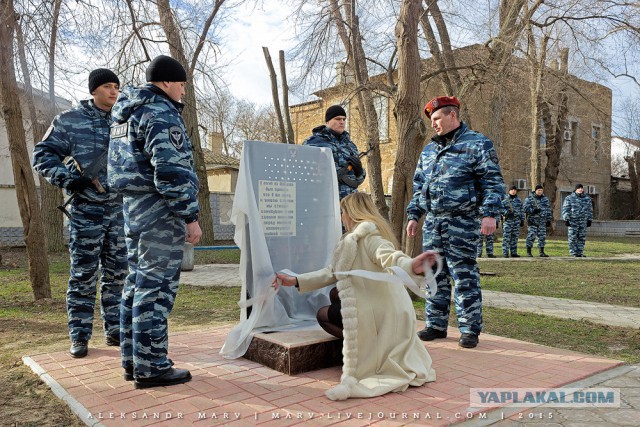 Памятник погибшему на майдане бойцу «Беркута»