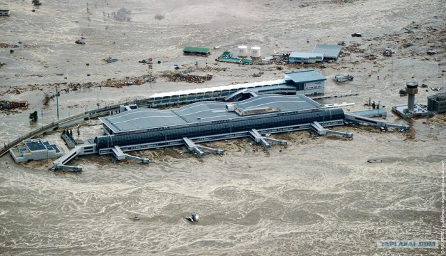 Аэропорт Сендай: год после цунами