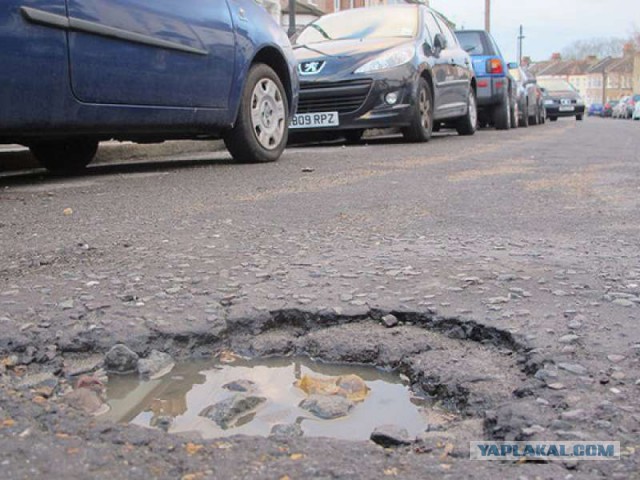 Британец нашел способ быстро заставить городские службы латать ямы на дорогах