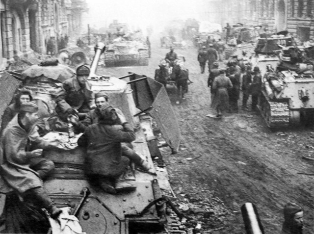 Берлинская операция. Апрель - май 1945 года.