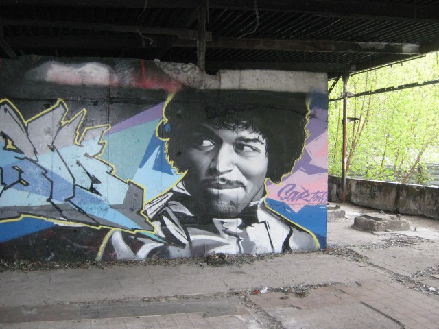 Памятники рок музыкантам