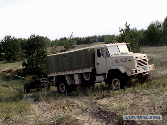 В украинской армии ГАЗ-66 заменят индийскими грузовиками