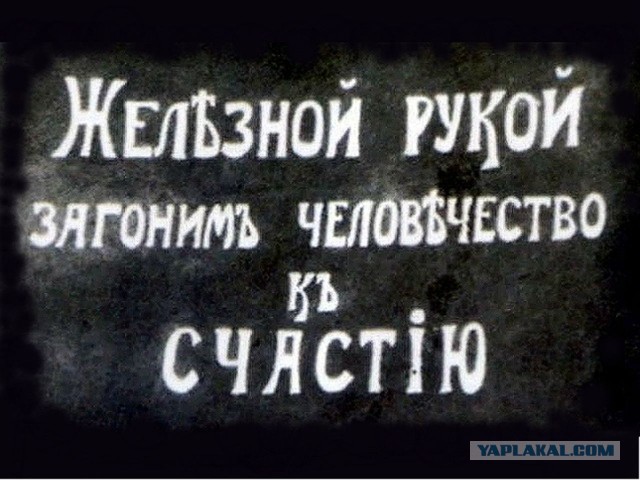 Отказавшиеся вакцинироваться российские врачи скорой помощи передумали увольняться